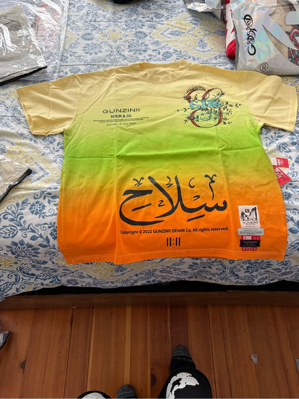 GUNZINII Gradient Graphic Tee — Yellow, Green & Orange